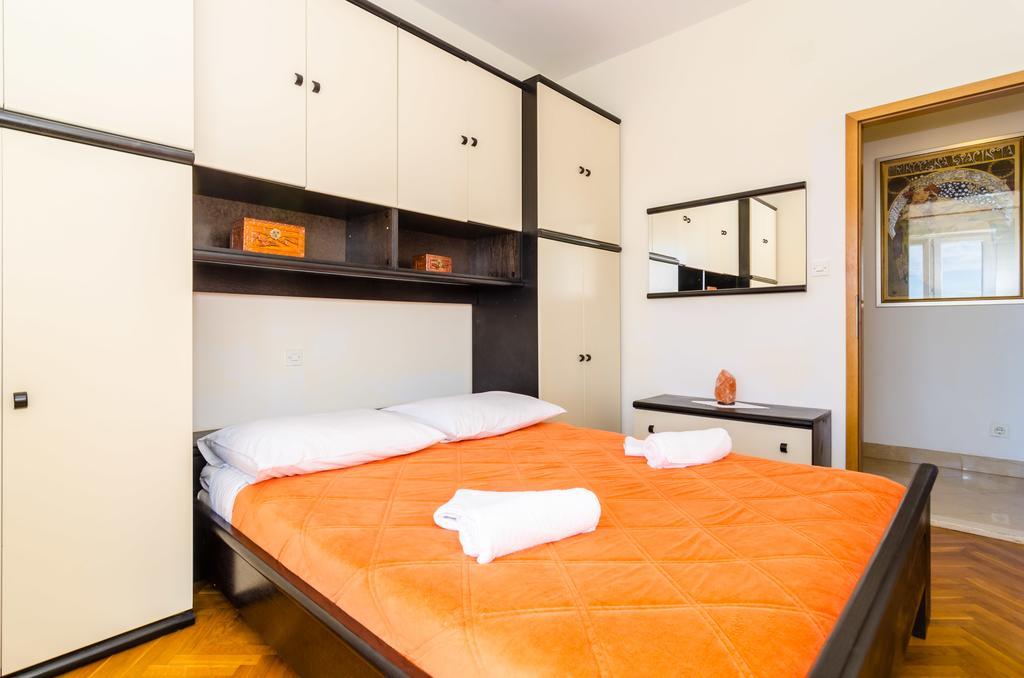Apartments Charming ดูบรอฟนิก ภายนอก รูปภาพ