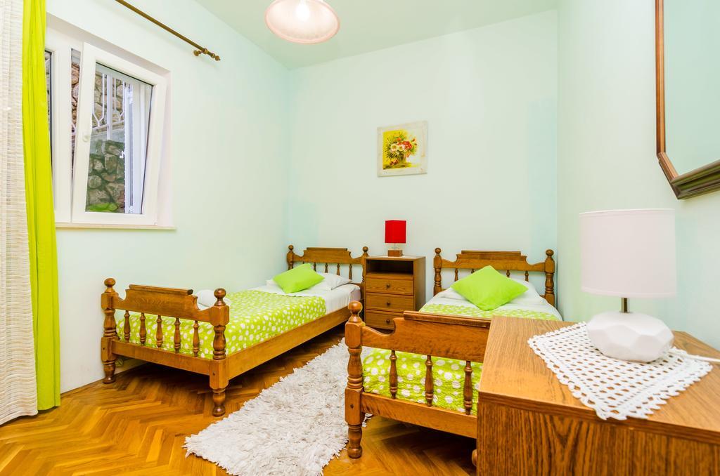 Apartments Charming ดูบรอฟนิก ภายนอก รูปภาพ